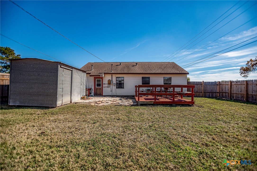 101 Lubbock Street Point Comfort, TX 77979 - Photo 4 of 34 a view of a house with a yard