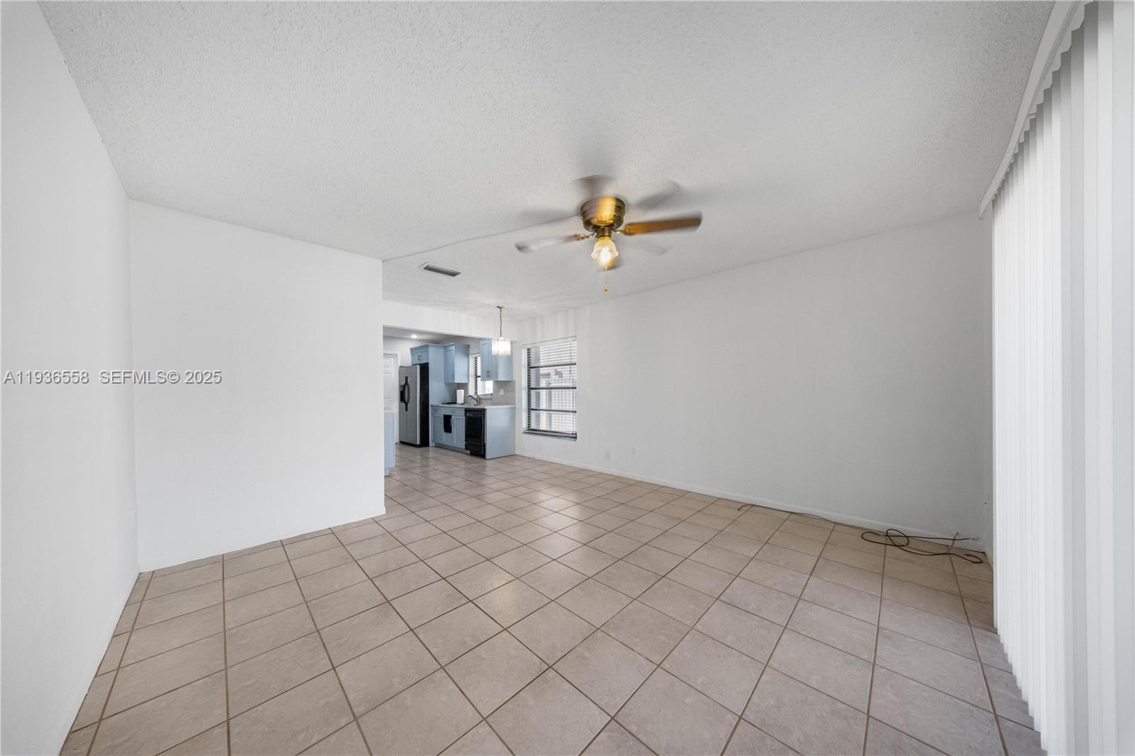 14065 Southwest 48th Terrace Miami, FL 33175 - Photo 12 of 30