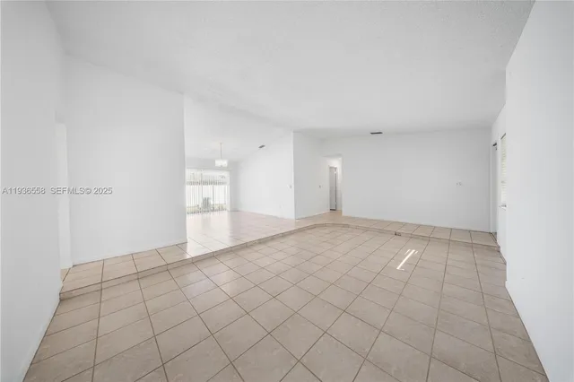 $3,750 | 14065 Southwest 48th Terrace, Miami, FL 33175