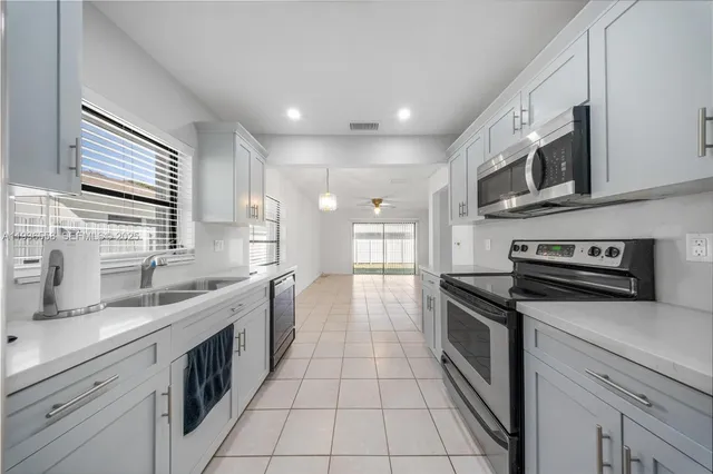 $3,750 | 14065 Southwest 48th Terrace, Miami, FL 33175