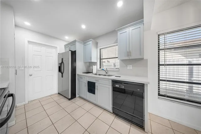 $3,750 | 14065 Southwest 48th Terrace, Miami, FL 33175