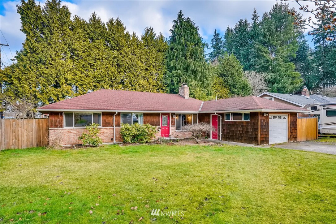 9927 232nd Street Southwest Edmonds, WA 98020 - Photo 2 of 28 Gallery Image 2
