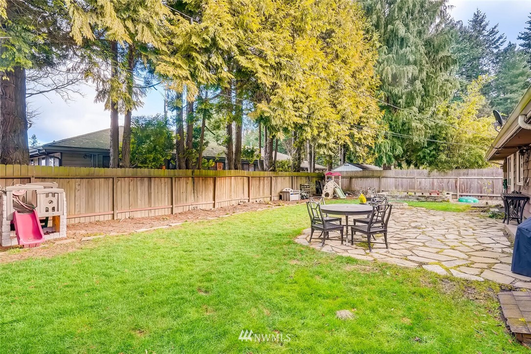 9927 232nd Street Southwest Edmonds, WA 98020 - Photo 28 of 28 Gallery Image 28