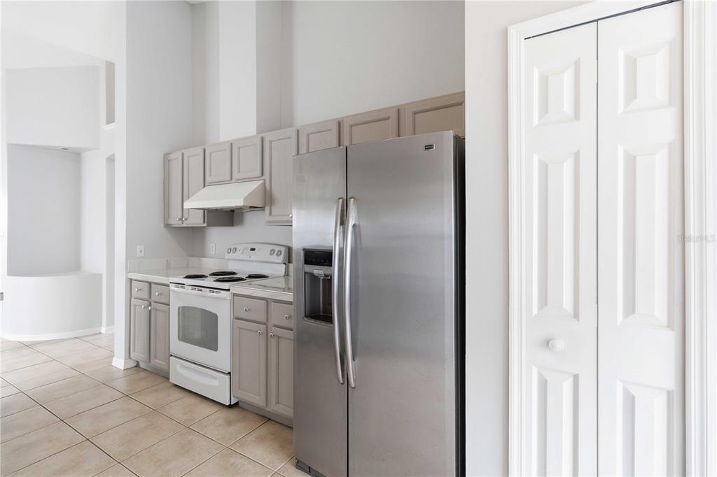 11913 Hatcher Circle Orlando, FL 32824 - Photo 13 of 30
