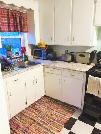$2,400 | 19.5 Hanson Street, Dover, NH 03820