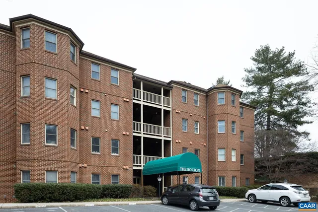 $234,900 | 1325 Branchlands Drive, Unit E, Charlottesville, VA 22901