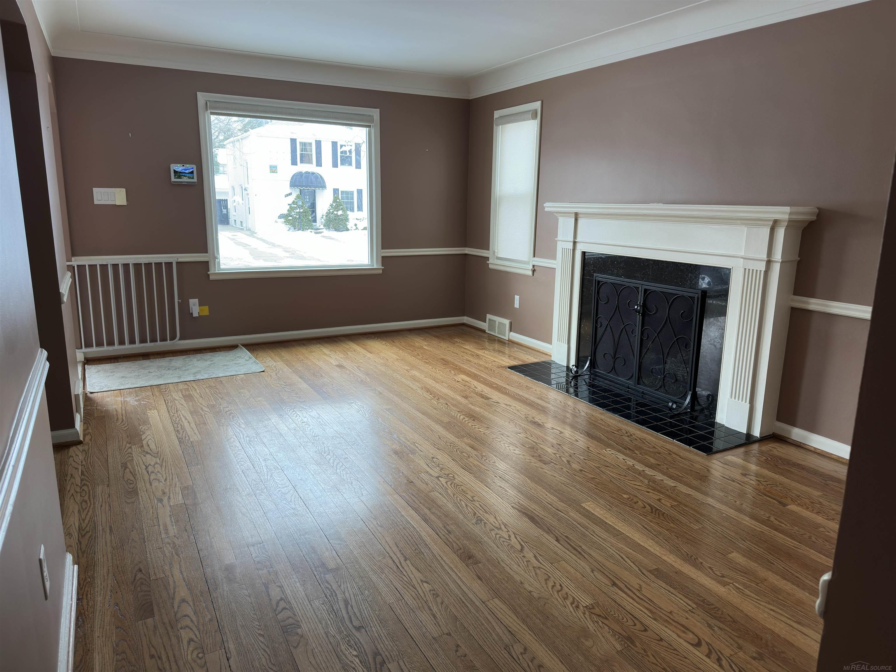 420 Lothrop Road Grosse Pointe, MI 48236 - Photo 6 of 20