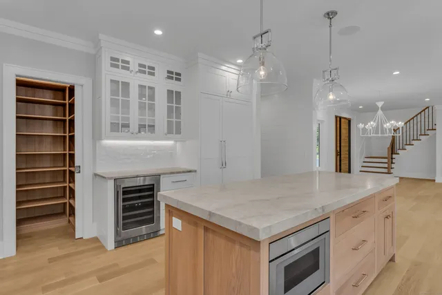 $2,375,000 | 132 Summer Hill Road, Madison, CT 06443