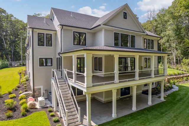 $2,375,000 | 132 Summer Hill Road, Madison, CT 06443