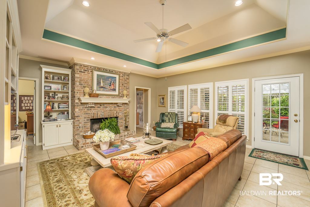 507 Polo Trace Daphne, AL 36526 - Photo 8 of 28 Family Room