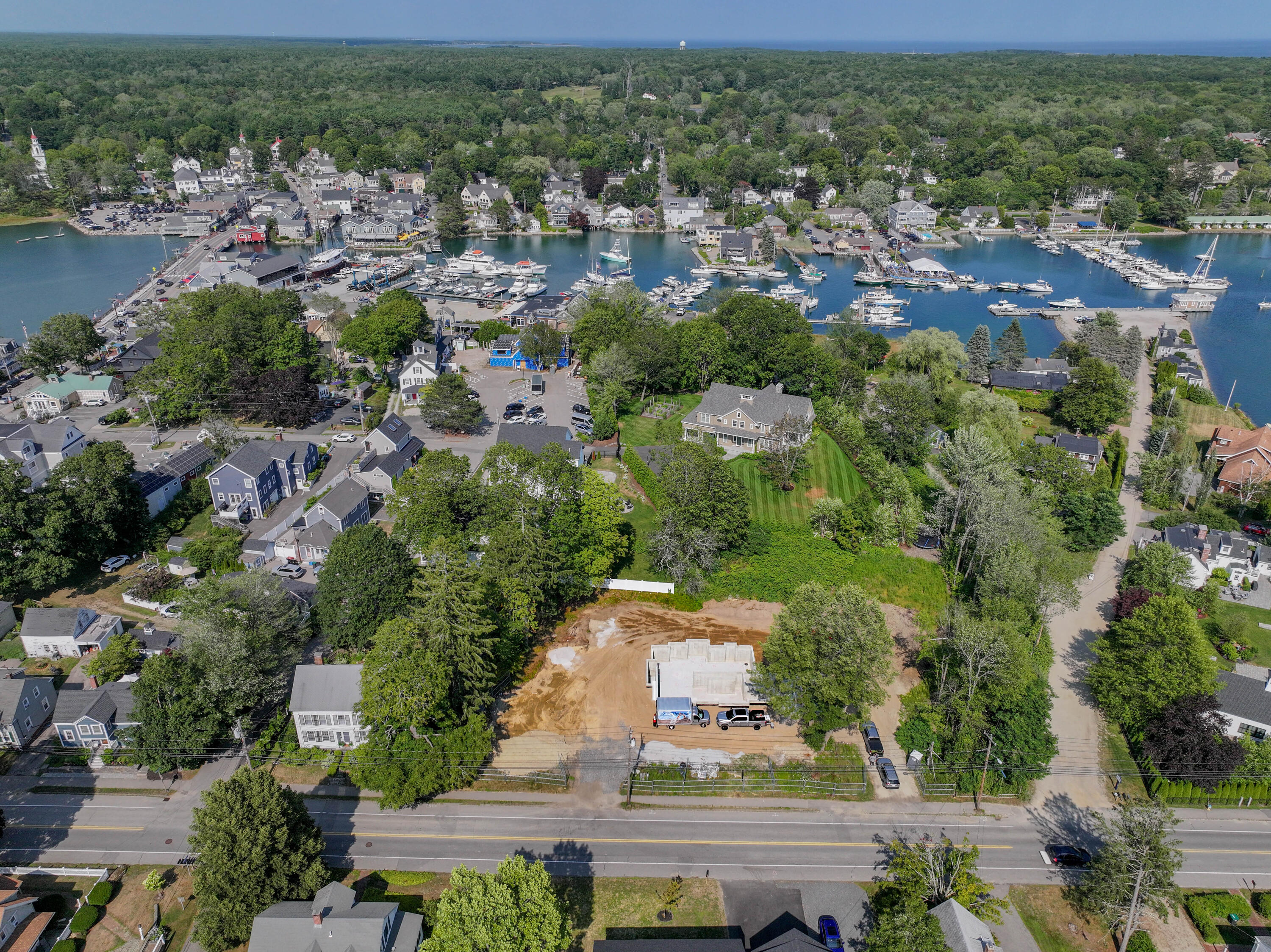 12 Beach Avenue Kennebunk, ME 04043 - Photo 12 of 15 DJI_20250316025528_0293_D