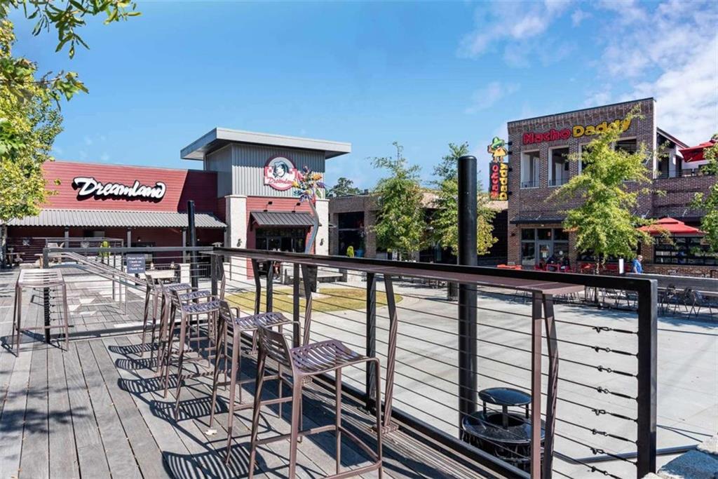 4025 Ivy Run Circle Duluth, GA 30096 - Photo 25 of 34 a view of a chairs and table in the balcony