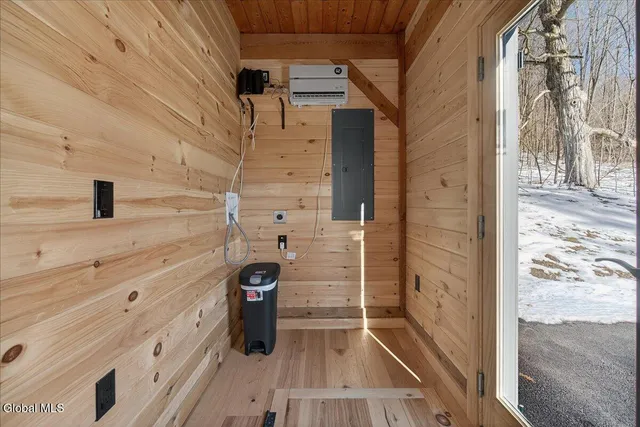 $249,900 | 271 Bald Mountain Road, Brunswick, NY 12180