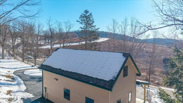 $249,900 | 271 Bald Mountain Road, Brunswick, NY 12180