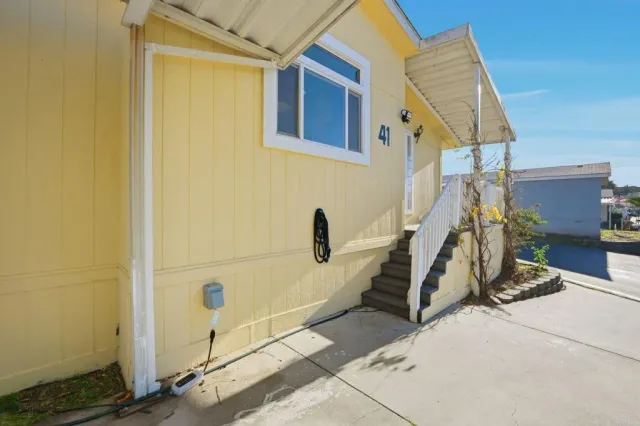 $390,000 | 1301 South Hale, Unit SPC 41, Escondido, CA 92025