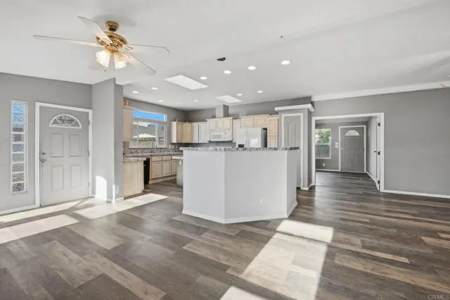 $390,000 | 1301 South Hale, Unit SPC 41, Escondido, CA 92025