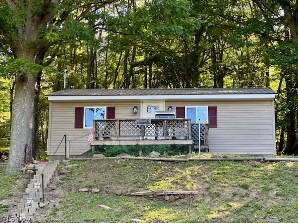 $119,900 | 44 Moores Road, New Cumberland, WV 26047