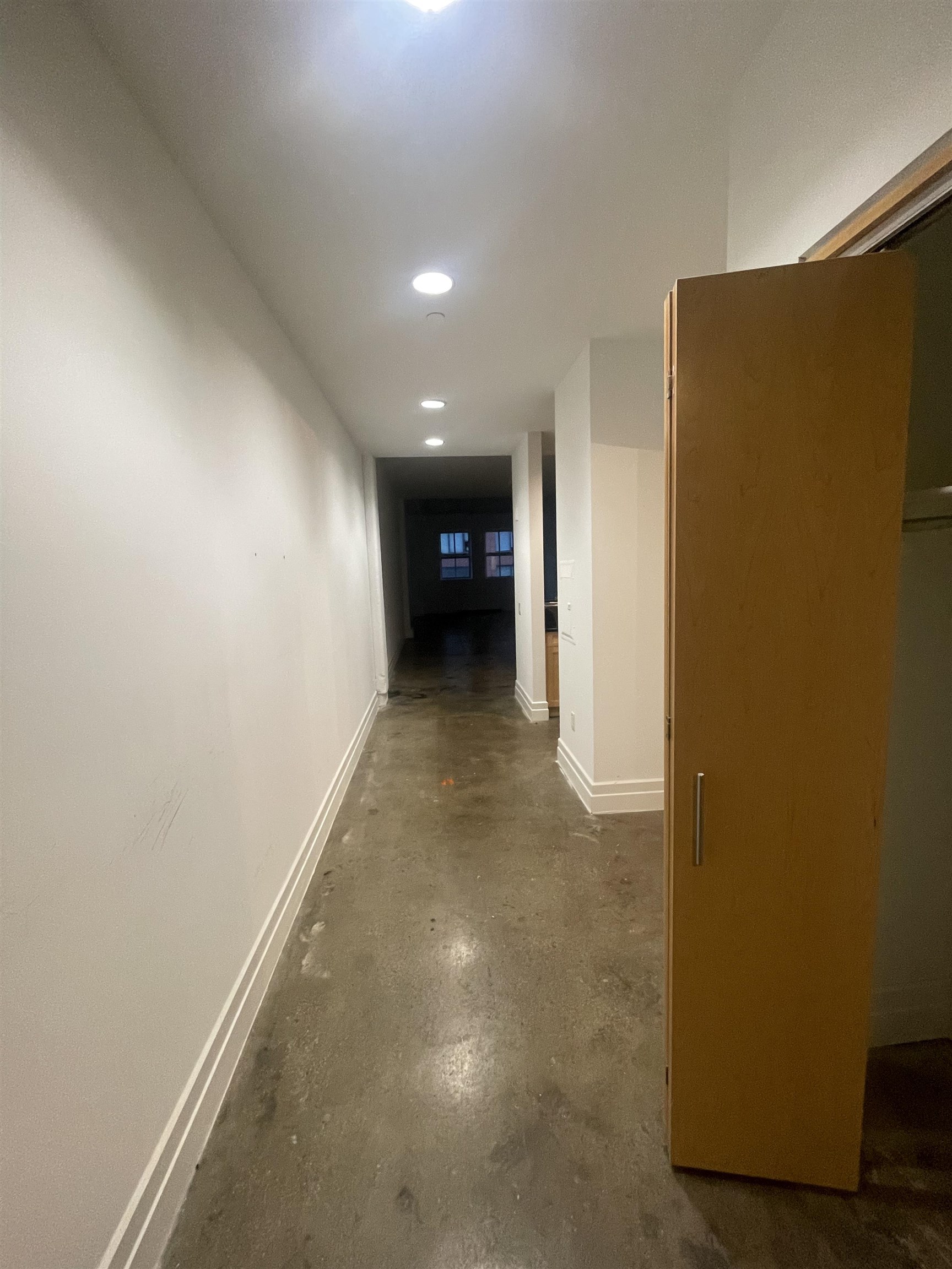 150 Bay Street, Unit 911 Jersey City, NJ 07302 - Photo 5 of 14 a view of a hallway