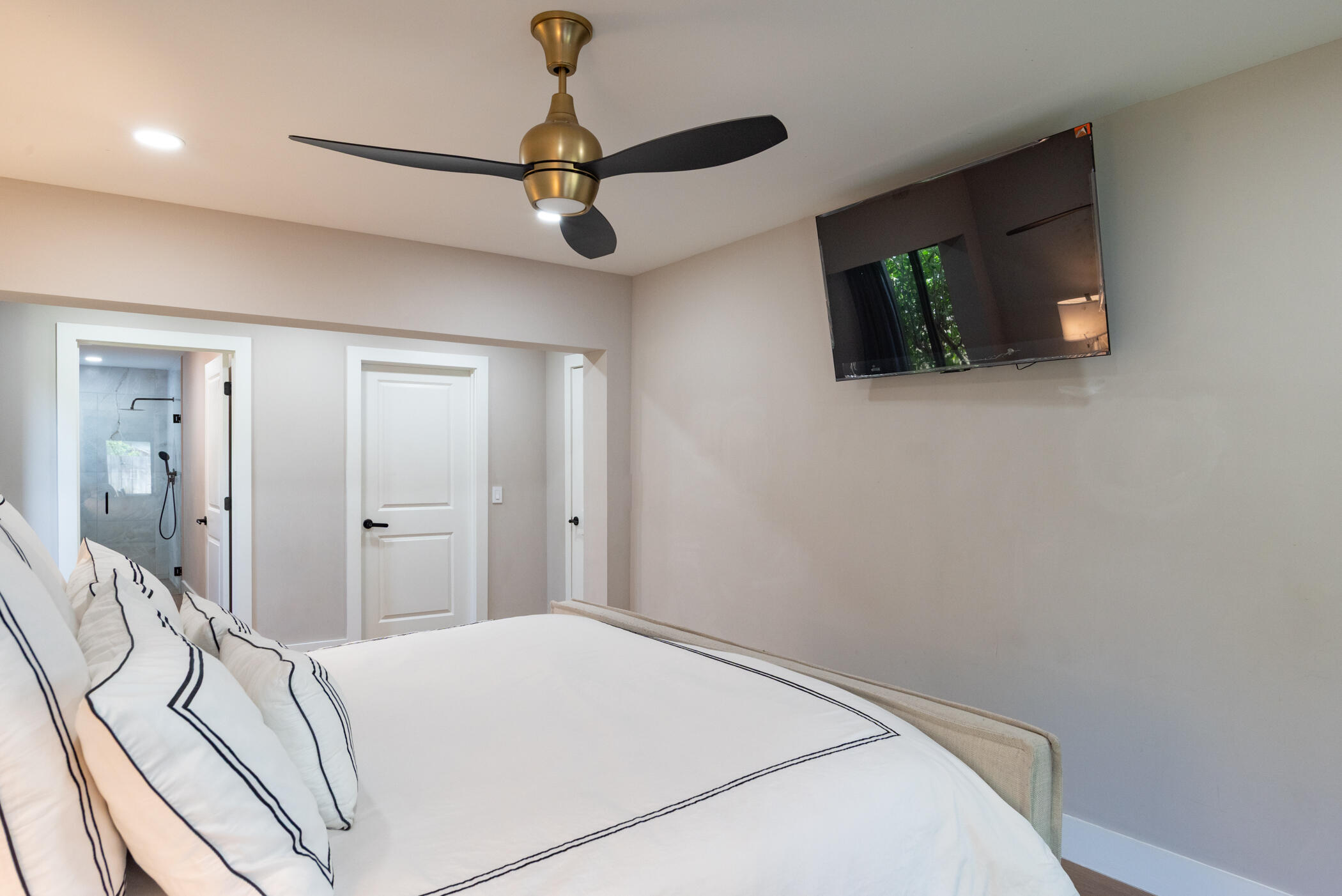 335 Franklin Road West Palm Beach, FL 33405 - Photo 33 of 44 © Clark-335 Franklin Dr-032