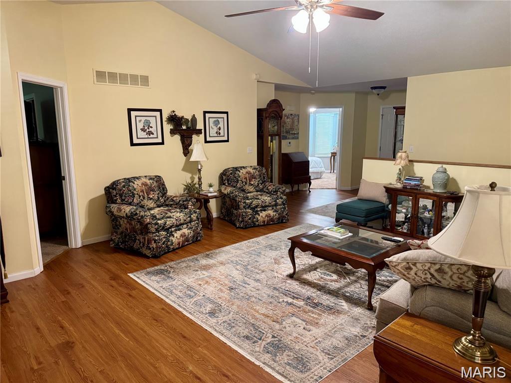 307 Monticello Place Edwardsville, IL 62025 - Photo 15 of 35