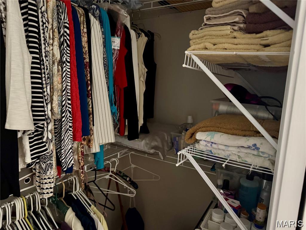 307 Monticello Place Edwardsville, IL 62025 - Photo 24 of 35