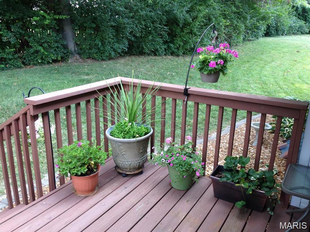 307 Monticello Place Edwardsville, IL 62025 - Photo 9 of 35