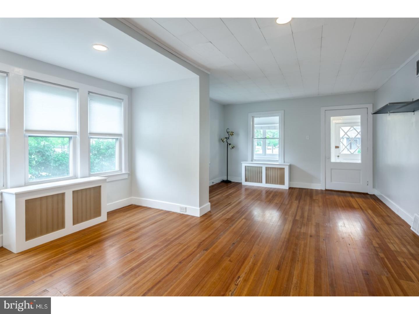 320 Clements Bridge Road Barrington, NJ 08007 - Photo 5 of 23