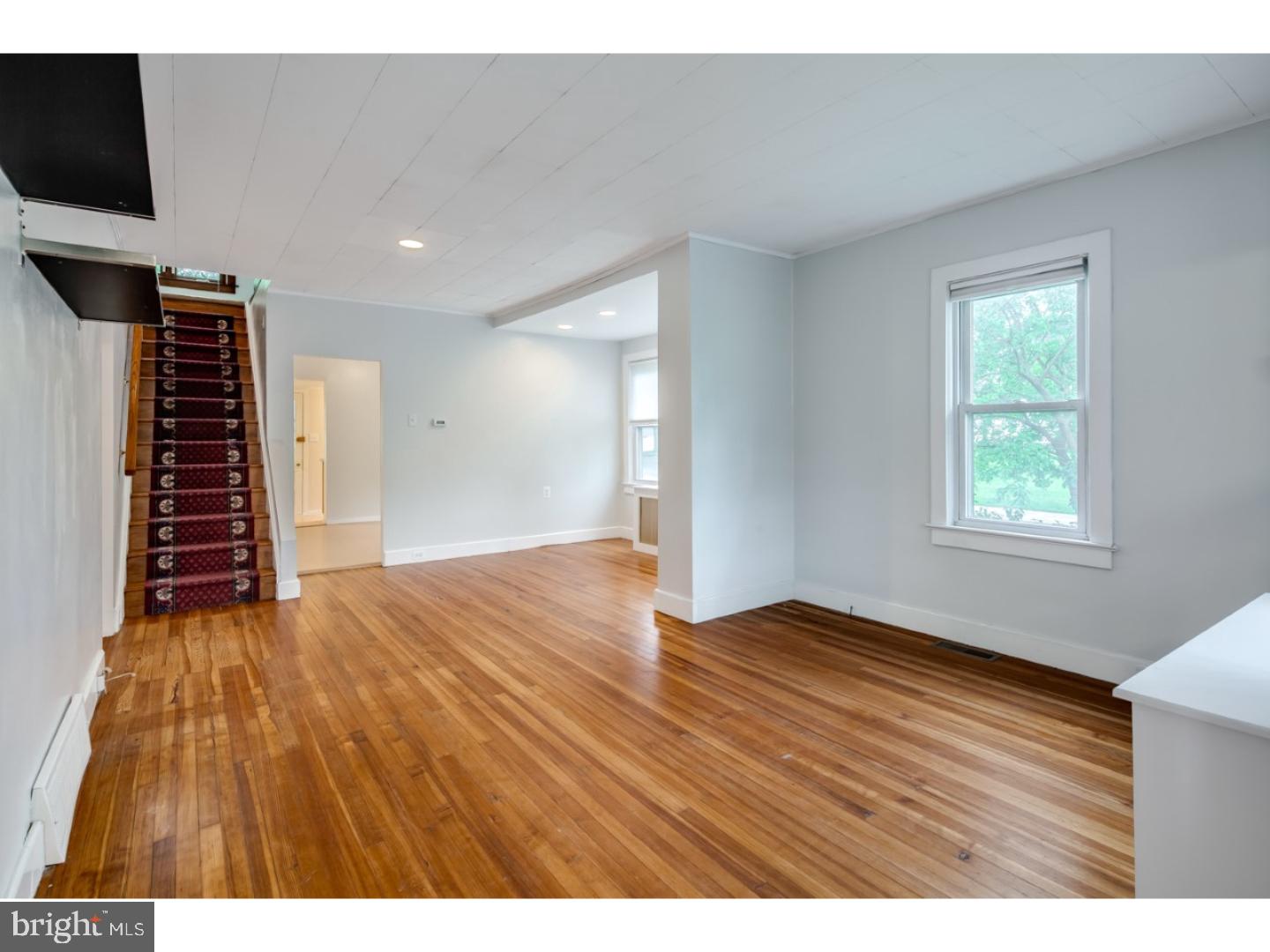 320 Clements Bridge Road Barrington, NJ 08007 - Photo 7 of 23