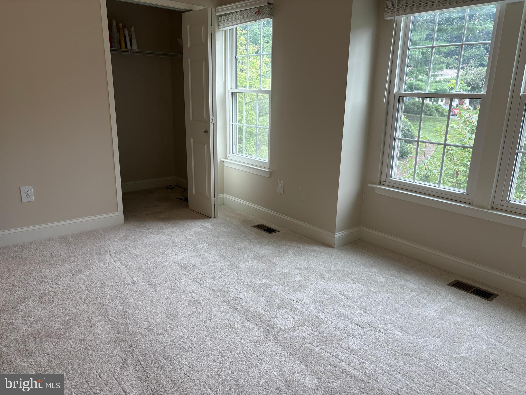 1318 Alderton Lane Silver Spring, MD 20906 - Photo 10 of 21 Gallery Image 10