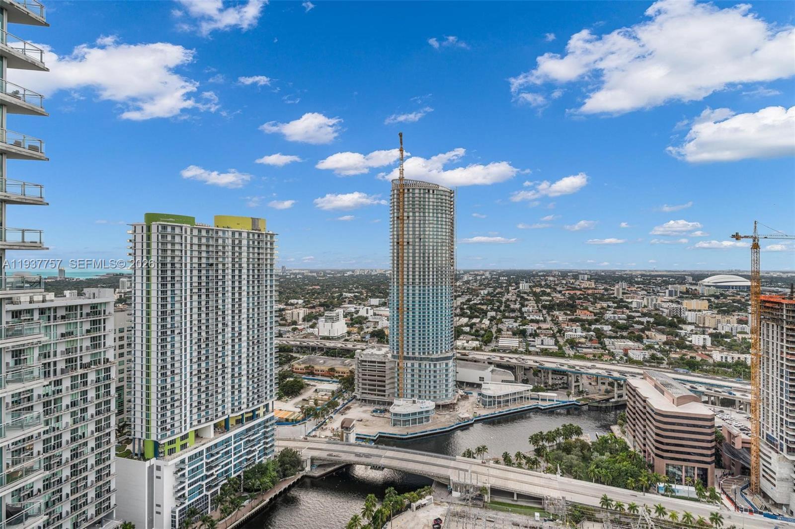 92 Southwest 3rd Street, Unit 4109 Miami, FL 33130 - Photo 2 of 23 Photo 2