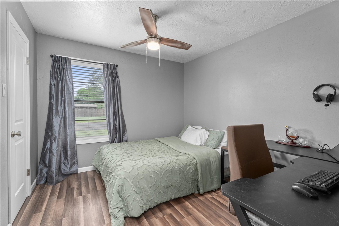 3511 Pecos Court Bryan, TX 77801 - Photo 16 of 22