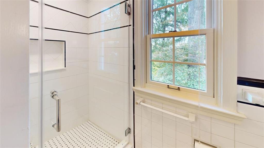 1030 Blackridge Road Pittsburgh, PA 15235 - Photo 22 of 42 Primary bedroom ensuite