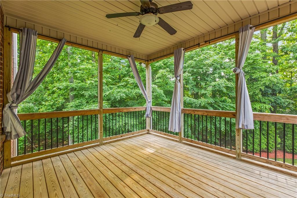 5041 Bennington Way High Point, NC 27262 - Photo 38 of 50