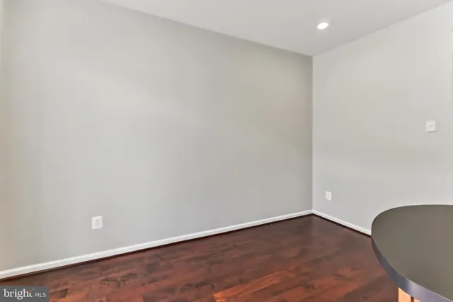 $2,800 | 42627 Homefront Terrace, Chantilly, VA 20152