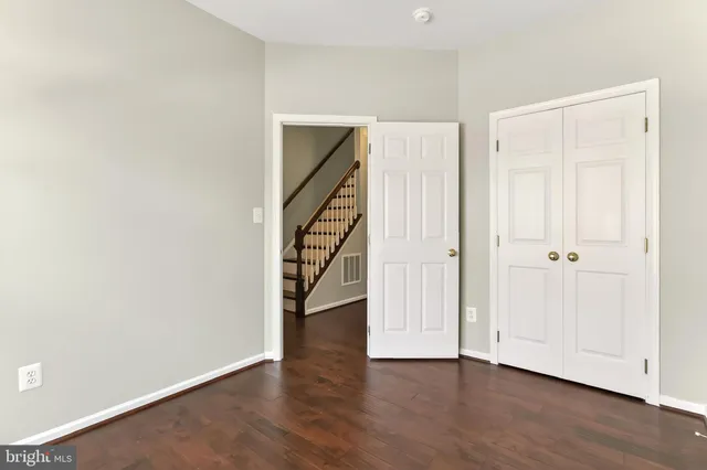 $2,800 | 42627 Homefront Terrace, Chantilly, VA 20152