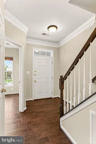 $2,800 | 42627 Homefront Terrace, Chantilly, VA 20152