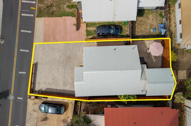 $950,000 | 2126 West Vineyard Street, Wailuku, HI 96793