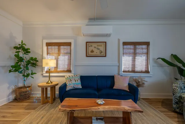 $950,000 | 2126 West Vineyard Street, Wailuku, HI 96793