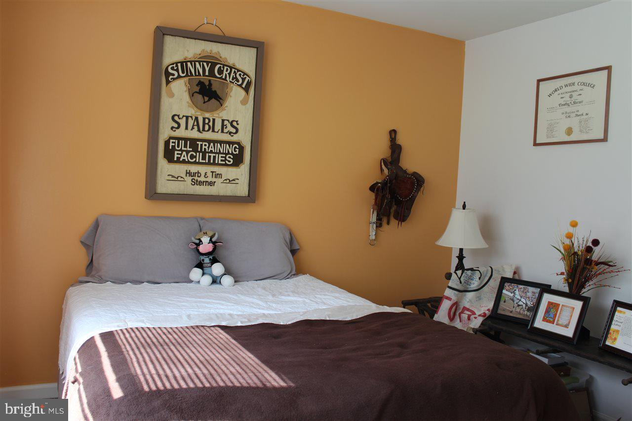 6060 West Side Avenue Spring Grove, PA 17362 - Photo 14 of 24 Gallery Image 14