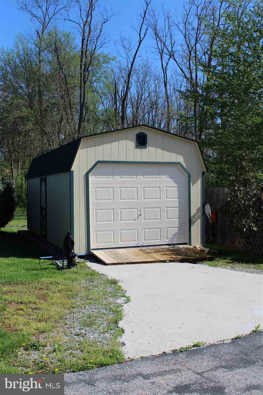 6060 West Side Avenue Spring Grove, PA 17362 - Photo 18 of 24 Gallery Image 18