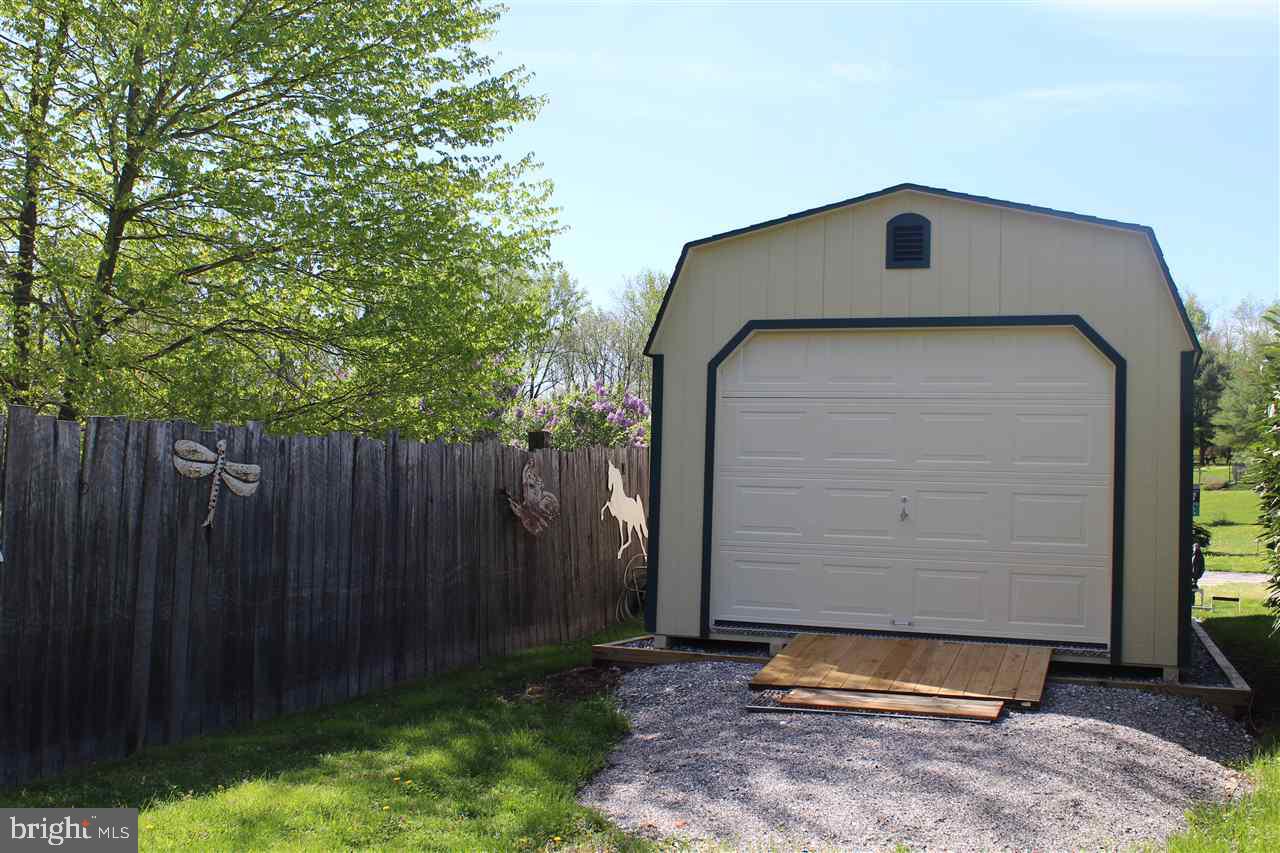 6060 West Side Avenue Spring Grove, PA 17362 - Photo 19 of 24 Gallery Image 19