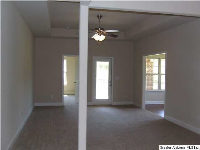 405 Marsh Circle Calera, AL 35040 - Photo 17 of 23