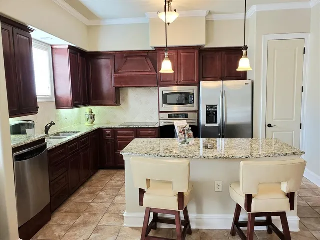 $319,000 | 301 Watermere Drive, Unit 222, Southlake, TX 76092