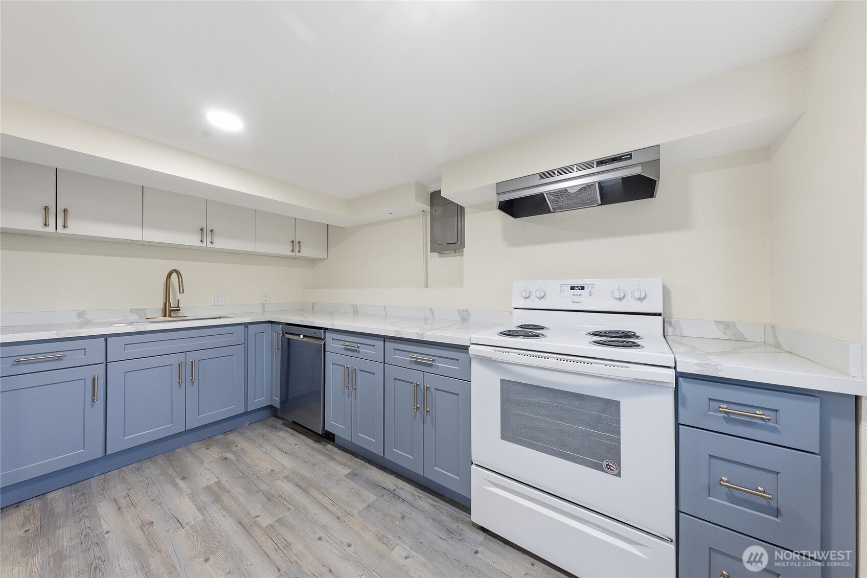 331 Northeast 53rd Street Seattle, WA 98105 - Photo 28 of 40