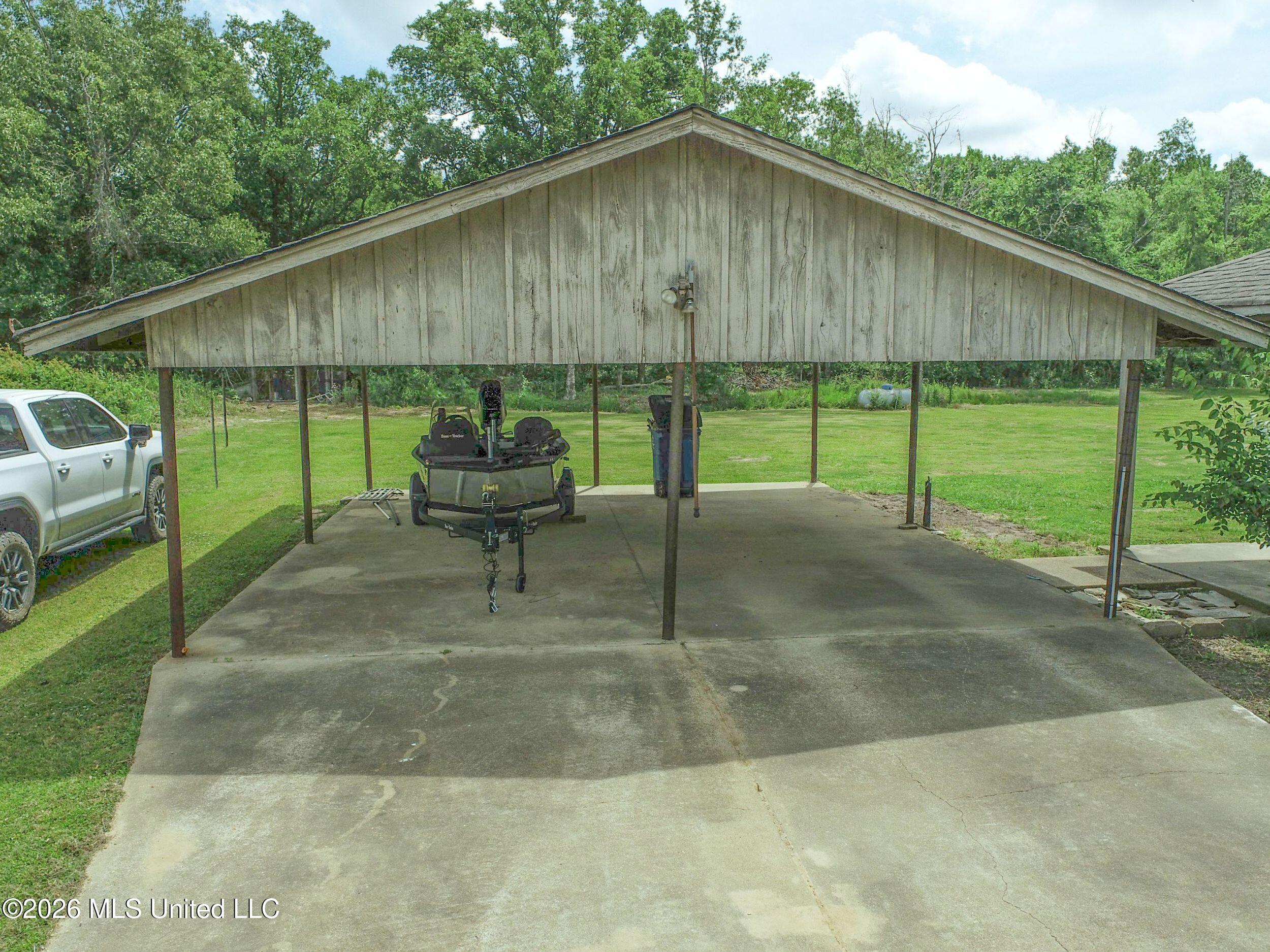 2336 Dummyline Road Batesville, MS 38606 - Photo 32 of 86 2tndlhs33