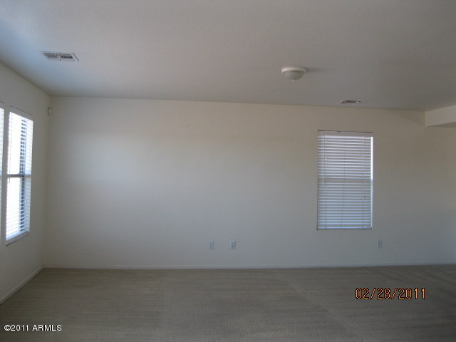9734 West Payson Road Tolleson, AZ 85353 - Photo 7 of 9 Family Room
