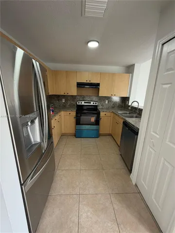 $3,000 | 25118 Southwest 124th Court, Unit 25118, Homestead, FL 33032