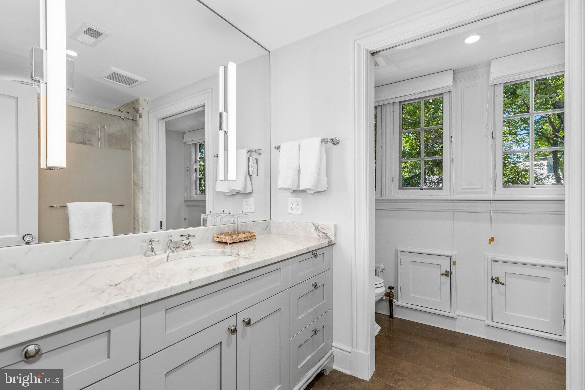 7600 Exeter Road Bethesda, MD 20814 - Photo 36 of 43 Gallery Image 36