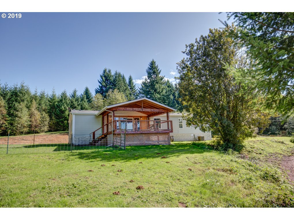 34876 Southeast Randall Road Estacada, OR 97023 - Photo 2 of 20 Gallery Image 2