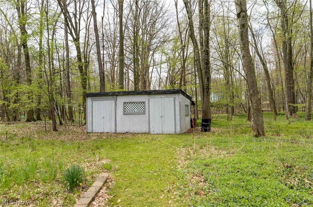 9404 Fair Road Strongsville, OH 44149 - Photo 21 of 26 Gallery Image 21